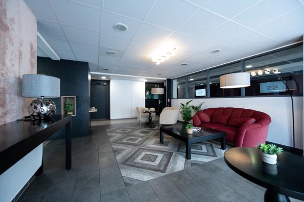 INVESTISSEMENT LOCATIF – Tours – Résidence d’Affaires et Tourisme Nemea Appart'Hotel Quai Victor Tours Centre - 6,02% de rentabilité