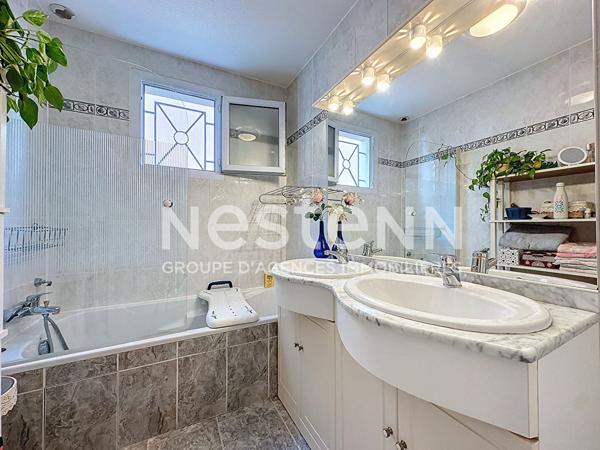 MANDELIEU magnifique Villa 3 chambres avec vue mer imprenable