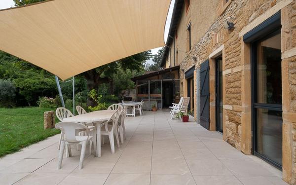 Maison à vendre    9 pièces • 257 m2 Limas