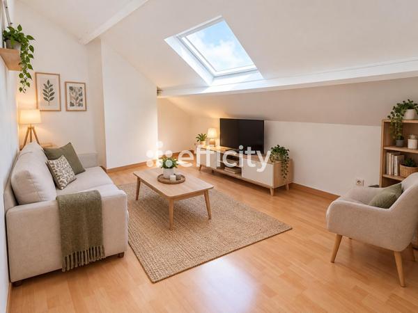 Appartement
         2 pièces
        - 40 m² Exclusivité 140 000 € *