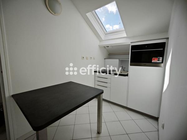 Appartement
         2 pièces
        - 40 m² Exclusivité 140 000 € *