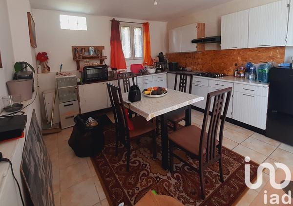 House for sale 4 rooms 117 m² Arces-Dilo