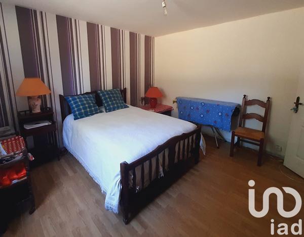 House for sale 4 rooms 117 m² Arces-Dilo