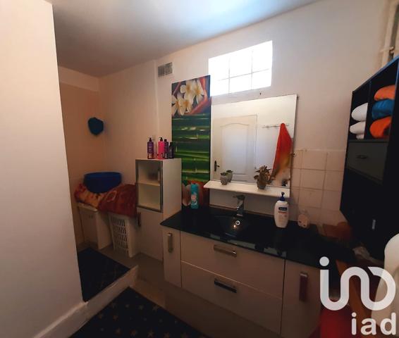 House for sale 4 rooms 117 m² Arces-Dilo