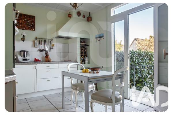 Maison à vendre 10 pièces 251 m² Poissy