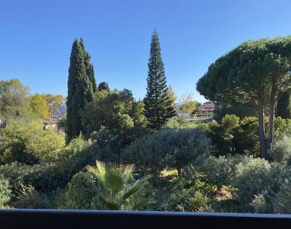 Le Lavandou (83980) Vente appartement à Cavalière 300 m de la plage