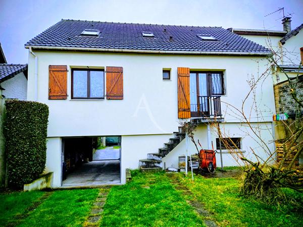 Tremblay-en-France (Vert-Galant) 5 pièce(s) 130 m2