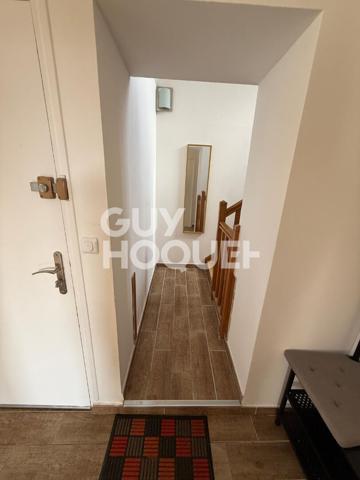 A LOUER - Appartement duplex 3 pièces à Deux pas de la Gare et Centre ville de Compiègne
