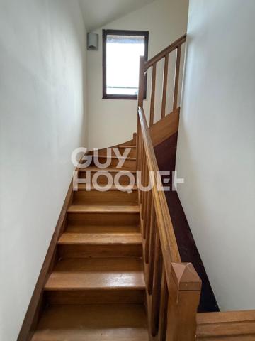 A LOUER - Appartement duplex 3 pièces à Deux pas de la Gare et Centre ville de Compiègne