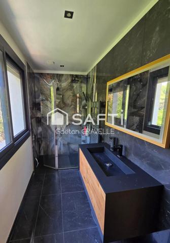 Villa architecte avec piscine, jacuzzi et T2 indépendant