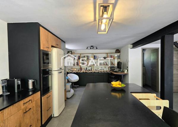 Villa architecte avec piscine, jacuzzi et T2 indépendant