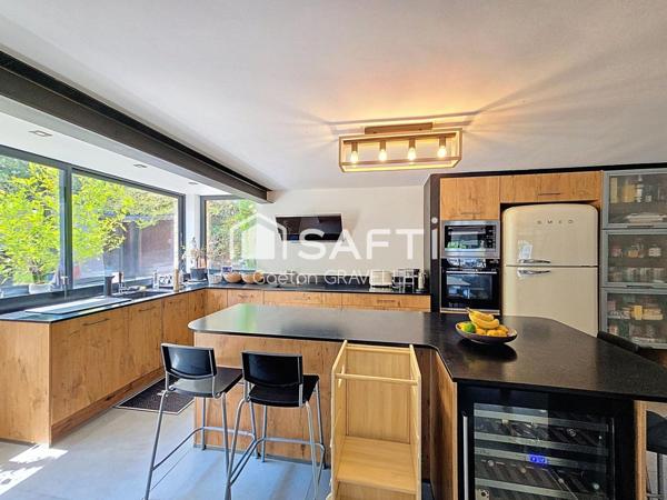 Villa architecte avec piscine, jacuzzi et T2 indépendant