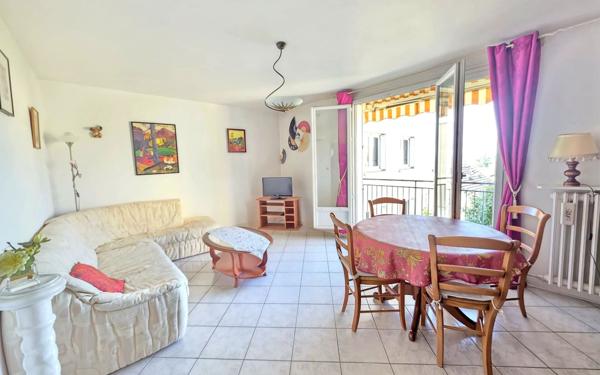 Appartement à vendre    3 pièces •  Triel-sur-Seine