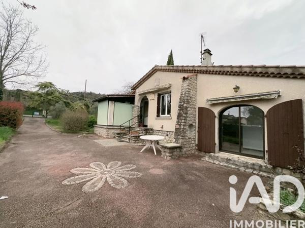Maison à vendre 6 pièces 100 m² Vallon-Pont-d'Arc