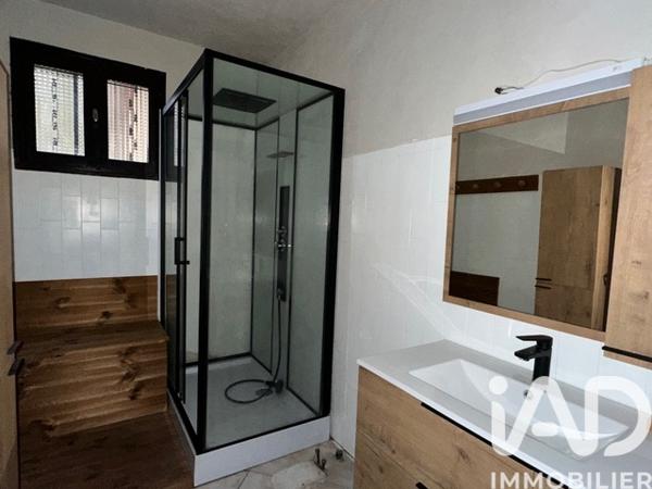 Maison à vendre 6 pièces 100 m² Vallon-Pont-d'Arc