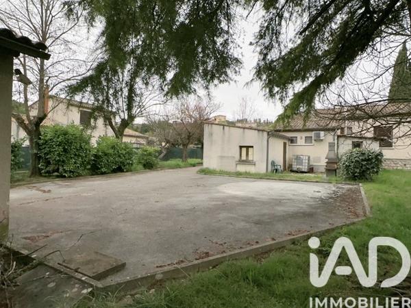 Maison à vendre 6 pièces 100 m² Vallon-Pont-d'Arc