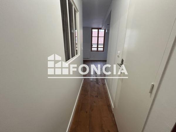 Location Studio 30 m² - 9 RUE DELESCLUZE Limoges 87000