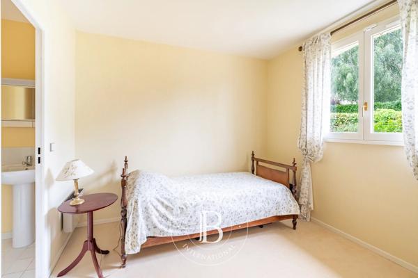 Chambourcy, Maison 5 Chambres -  186 m² à vendre