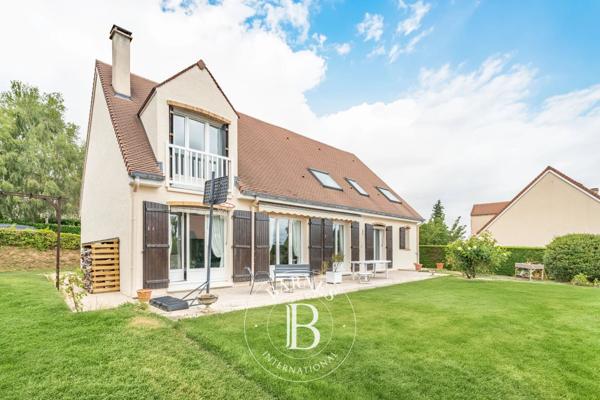 Chambourcy, Maison 5 Chambres -  186 m² à vendre
