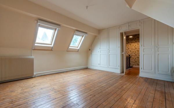 Maison à vendre    7 pièces • 180 m2 Nogent-sur-Marne