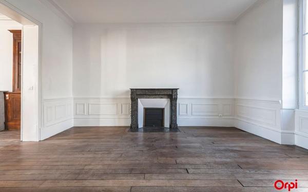 Maison à vendre    7 pièces •  Château-Thierry