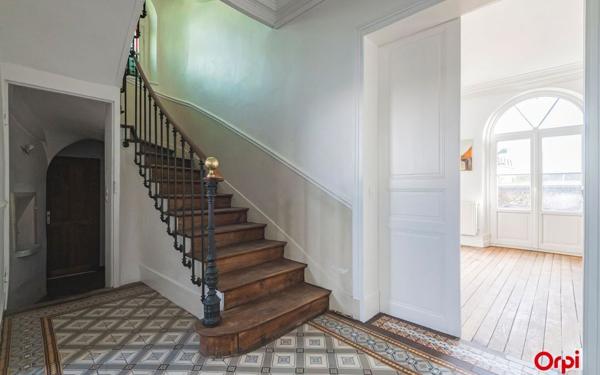 Maison à vendre    7 pièces •  Château-Thierry