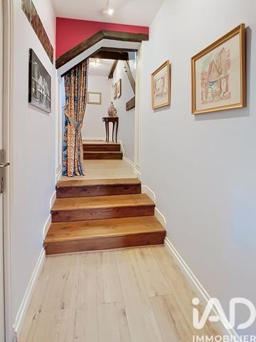 Maison à vendre 11 pièces 232 m² Château-Renard