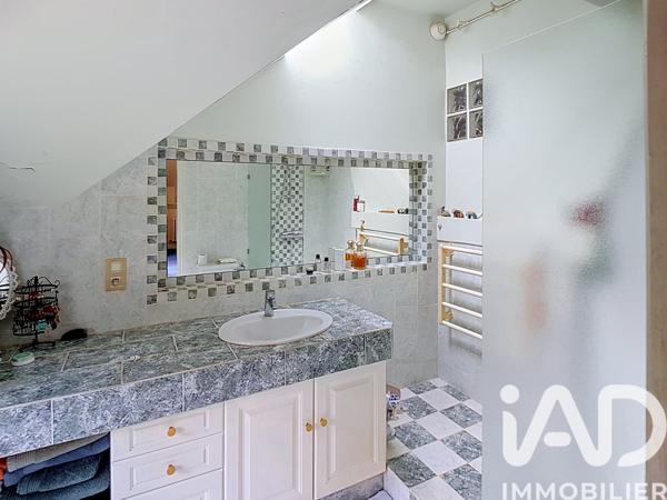 Maison à vendre 11 pièces 232 m² Château-Renard