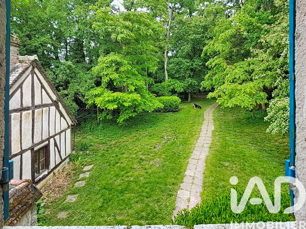 Maison à vendre 11 pièces 232 m² Château-Renard