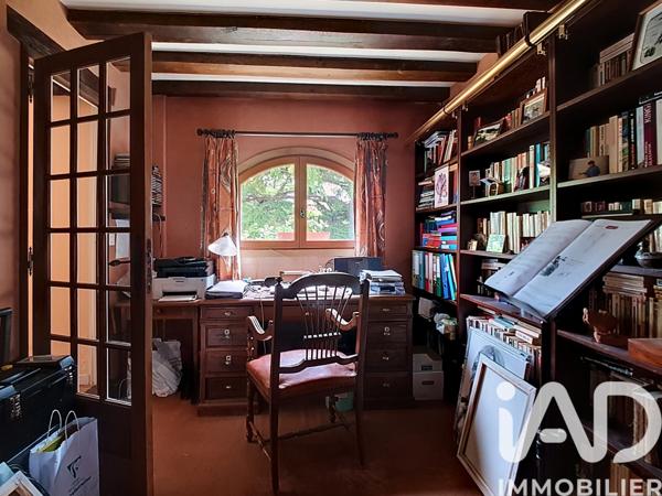 Maison à vendre 11 pièces 232 m² Château-Renard