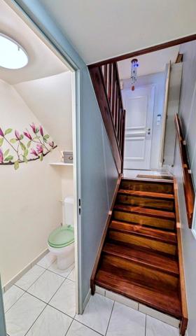 Maison 5 chambres avec sous-sol total