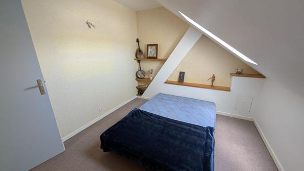 Maison 5 chambres avec sous-sol total