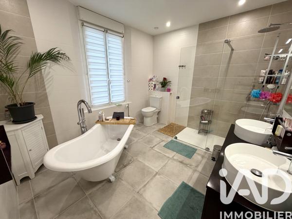 Maison à vendre 7 pièces 187 m² Saint-Nazaire