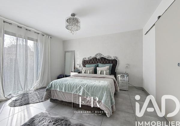 Maison à vendre 5 pièces 155 m² Bédarrides