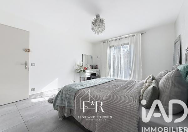 Maison à vendre 5 pièces 155 m² Bédarrides