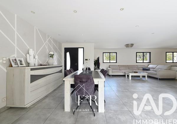 Maison à vendre 5 pièces 155 m² Bédarrides