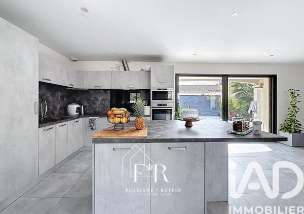 Maison à vendre 5 pièces 155 m² Bédarrides