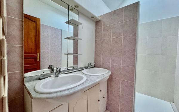 Maison à vendre    5 pièces • 119,70 m2 Gometz-la-Ville