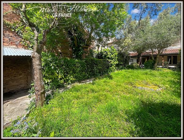 Maison à vendre 6 pièces VALENCE D'AGEN (82)