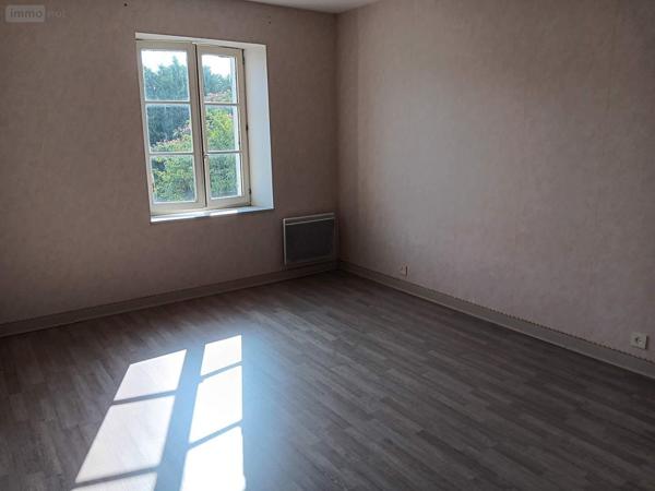 Maison à vendre à Saint-Hilaire-de-Villefranche en Charente-Maritime (17770), ref : 021/1885