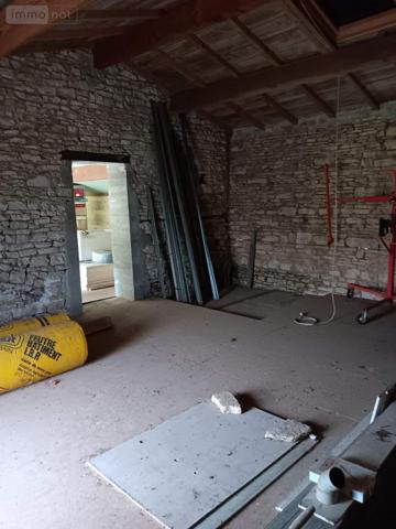 Maison à vendre à Saint-Hilaire-de-Villefranche en Charente-Maritime (17770), ref : 021/1885