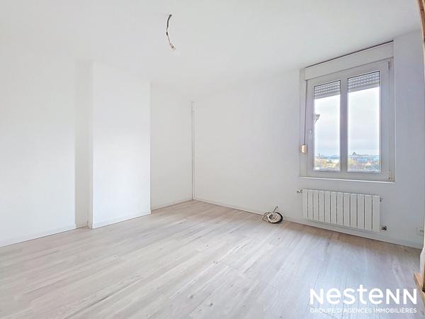 Maison Sin Le Noble 5 pièce(s) 115 m2 - 4 chambres possibles + garage - 133 500 euros.