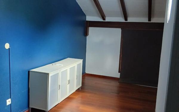 Appartement à louer    3 pièces • 59,39 m2 Le Diamant