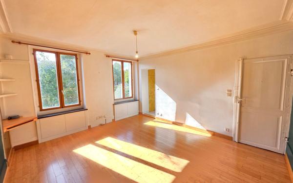 Appartement à vendre    2 pièces • 40,60 m2 Houilles