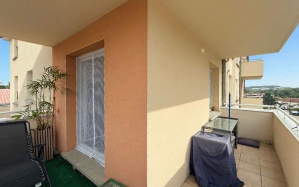 Appartement à vendre    2 pièces • 50 m2 Heillecourt