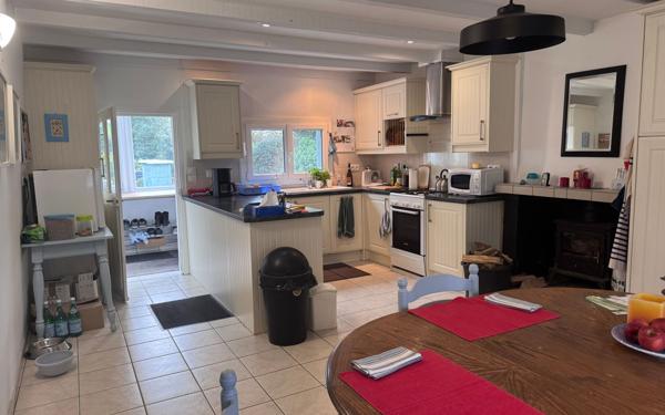 Maison à vendre    3 pièces • 110,73 m2 Maël-Carhaix