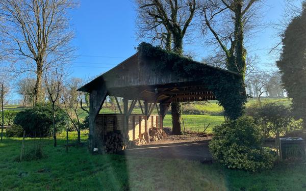 Maison à vendre    3 pièces • 110,73 m2 Maël-Carhaix