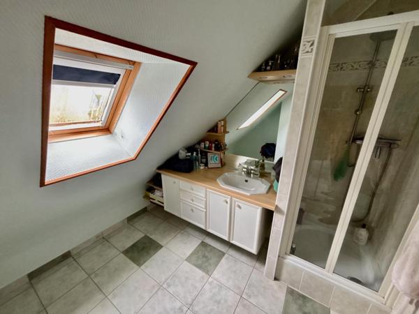 Maison à LE VAL-SAINT-PERE, 50300 - 7 pièces 150m²