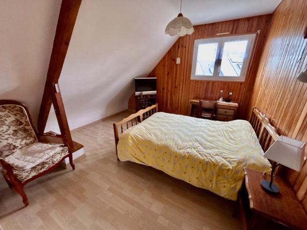 Maison à LE VAL-SAINT-PERE, 50300 - 7 pièces 150m²