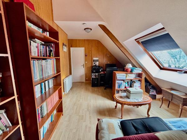 Maison à LE VAL-SAINT-PERE, 50300 - 7 pièces 150m²